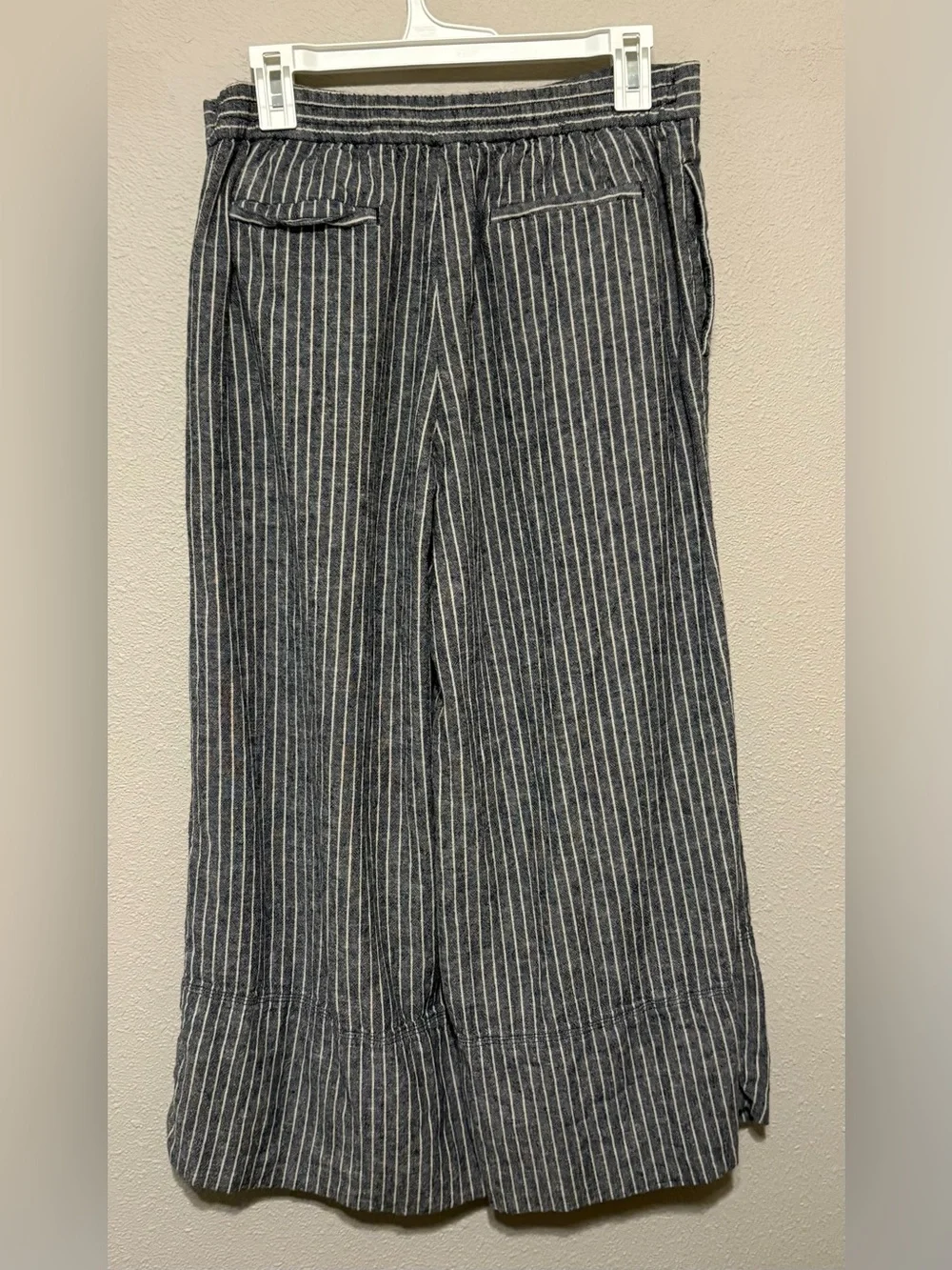 Banana Republic Navy and White Pinstripe Wide Legged Linen Blend Pants
